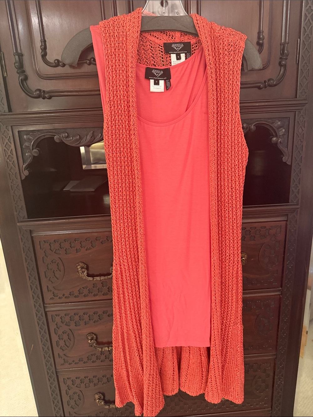 Apt. 9 Coral Sleeveless Tunic & Knit Vest Set